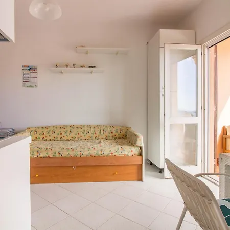 Sunny Retreat With Terrace! Apartamento