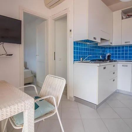 Sunny Retreat With Terrace! *